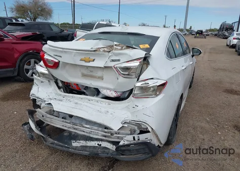 2017 Chevrolet Cruze Premier Auto z USA, uszkodzony, nr VIN 1G1BF5SM4H7107102